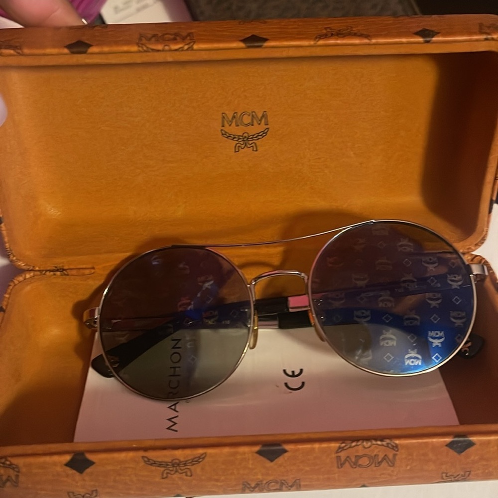 Blue | MCM | Holographic 3D Visetos Round Sunglasses - Picture 2 of 5